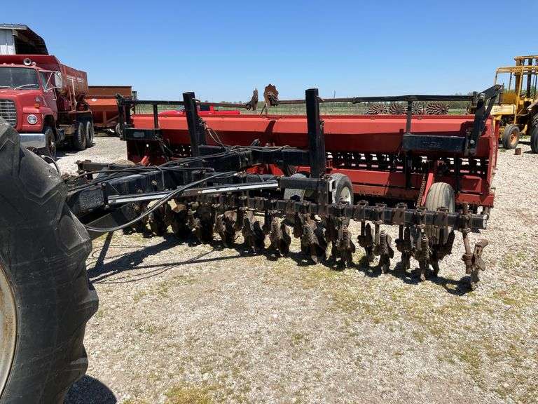 Case IH 5400 Minimum Till Drill
