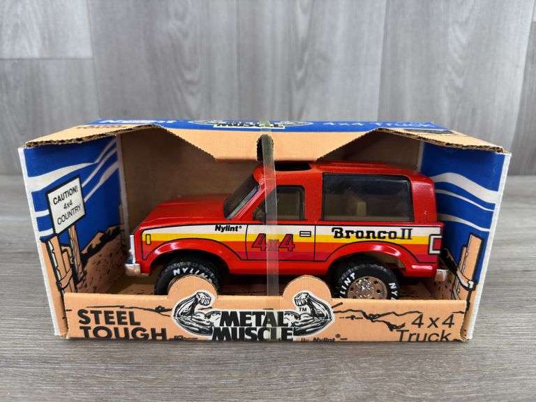 Ford Bronco II 4x4 Truck, 7 1/2” Long, Nylint, No. 8227