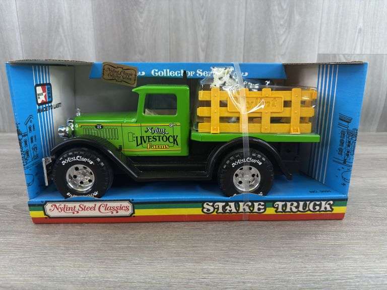 Nylint Livestock Farms Stake Truck, 13” Long, Nylint Classics