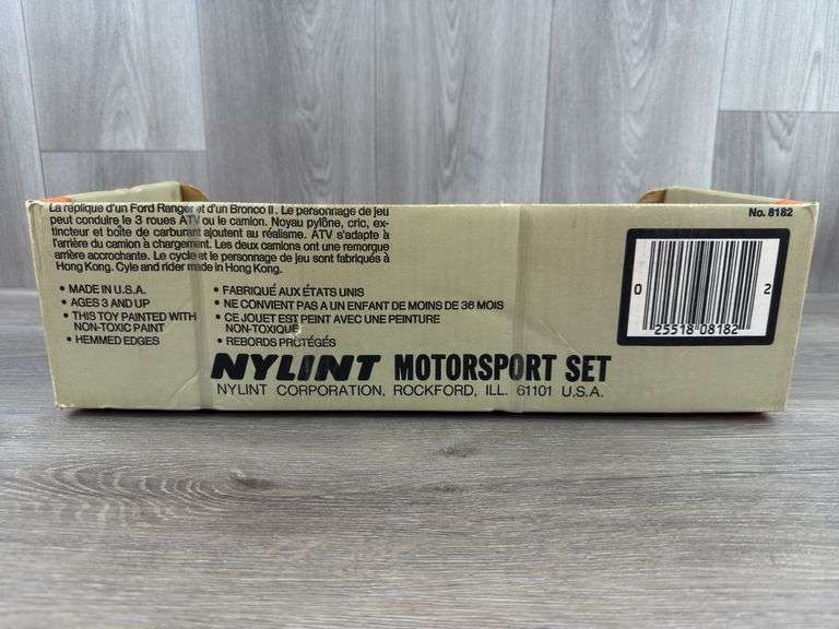 G.T. Racing Motorsport Set, Truck/Trailer-16” Long, Nylint