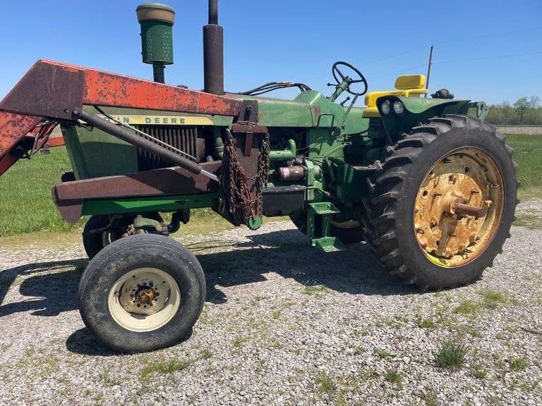 1963 John Deere 4010 Loader Tractor