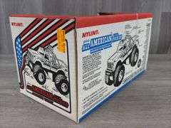 Spiker’s All American 4x4 Pickup Monster Truck, 12” Long