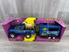 Lone Star Stables Set, 21” Long, Nylint Toys