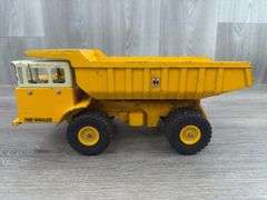 International 350 Pay Hauler, 1/24, Bar Grille, White Cab, Ertl