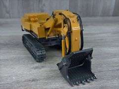 Komatsu PC650 Loading Shovel, 1/50, Shinsei