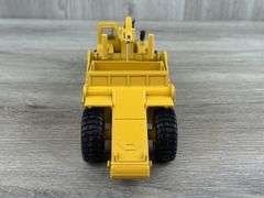 Caterpillar 631E Wheel Tractor Scraper, 1/50, Ertl