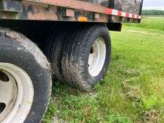 Tandem Axle Trailer