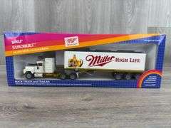 Mack Miller High Life Truck & Trailer, 1/55, Siku