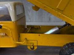 Tru-Scale Dump Truck, 14 3/4” Long