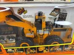The Cat RC Power Loader, 21” Long, New Bright