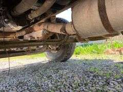 Ford 8000 w/ L3020 New Leader Spreader