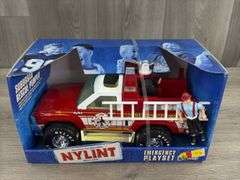Nylint Fire Rescue Suburban Pumper, 12” Long