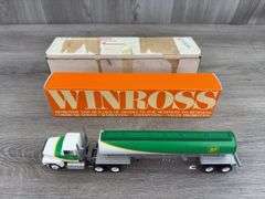 BP Oil Tanker Truck, 10” Long, Winross, Original Shipping Box