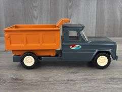 Structo Z-z-zound Dump Truck, 9” Long, #125