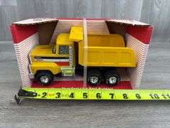 Nylint Dump Truck, 8 1/4” Long