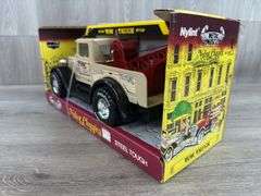 Nylint Auto Repair Tow Truck, 13 3/4” Long, Nylint Classics