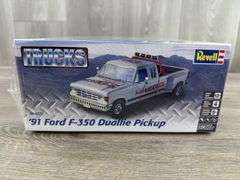 ‘91 Ford F350 Duallie Pickup Plastic Kit, 1/24, Revell