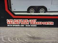 STP Richard Petty Racing Team Transporter, 1/64