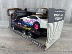 Briggs & Stratton Wall Bangers Sound Machine Race Car Hauler, 11 1/2”