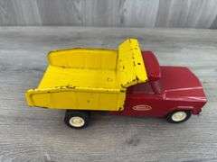 Tonka Jeep Dump Truck, 9 3/4” Long