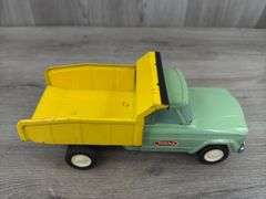 Tonka Jeep Dump Truck, 9 1/2” Long