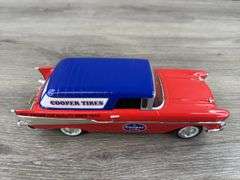 1957 Cooper Tires Chevy Nomad Bank, 1/25, SpecCast