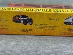 International 4300 Eagle TOI Transport Car Carrier, 1/64, Ertl, Trucks & Miniatures Of The World