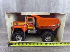 Nylint Big Pumpkin Dump Truck, 13 3/4” Long