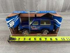 Ford Motorcraft Bustin’ Bronco 4x4 Truck, 7 1/2” Long