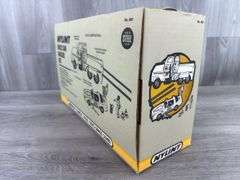 Nylint Race Car Hauler Set, 16” Long, No. 860