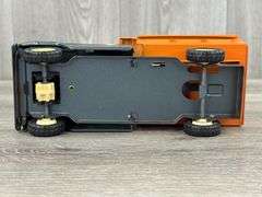 Structo Z-z-zound Dump Truck, 9” Long, #125