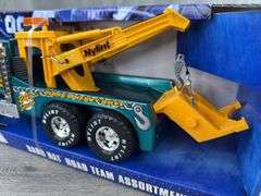 Tough Man Towing Hard Hat Tow Truck, 19” Long, Nylint