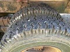 Ford 8000 w/ L3020 New Leader Spreader