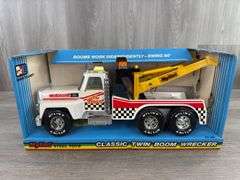 Ford Motorcraft The Beast Twin Boom Wrecker, 16” Long