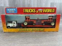 Mack Allis-Chalmers Flatbed W/2-7045 WF Tractors, 1/64, Ertl