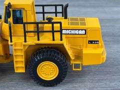 Michigan L320 Wheel Loader, 1/50, Joal