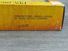 Ford CL-9000 Ryder Truck Rental W/Van, 1/64, Ertl, Trucks & Miniatures Of The World
