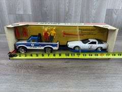 G.T. Racing Race Team Set, 17” Long, Nylint