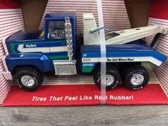 Nylint 24 HR Service Wrecker, 8 1/2” Long