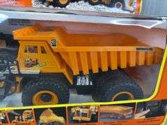 The Cat RC Power Dumper, 16” Long, New Bright