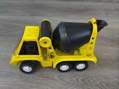 Hubley Power Builders Mighty-Metal Constructioneers