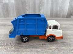 Hubley America City Mighty-Metal Truck Fleet, Original Box