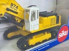 Siku Bau 974 Front Shovel Excavator, 1/55