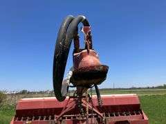 620 IH Press Drill