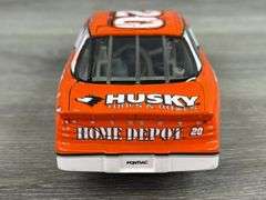 Tony Stewart #20 Home Depot 2000 Pontiac Grand Prix Elite Stock Car, 1/24, #1827/5000, Action Elite
