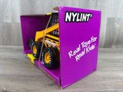 Hard Hat Contractors End Loader, 11 1/2” Long, Nylint Toys