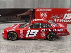 Casey Atwood #19 Dodge 2001 Intrepid R/T Clear Window Bank, 1/24, Limited Edition, #121/1200, Action