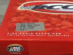 Tony Stewart #20 Home Depot 200 Pontiac Grand Prix Stock Car Bank, 1/24, Limited Edition, #1036/7500, Action
