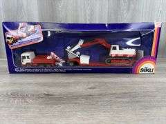 MAN Lorry W/Trailer & Menck M500H Excavator, 1/55, Siku