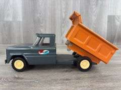 Structo Z-z-zound Dump Truck, 9” Long, #125